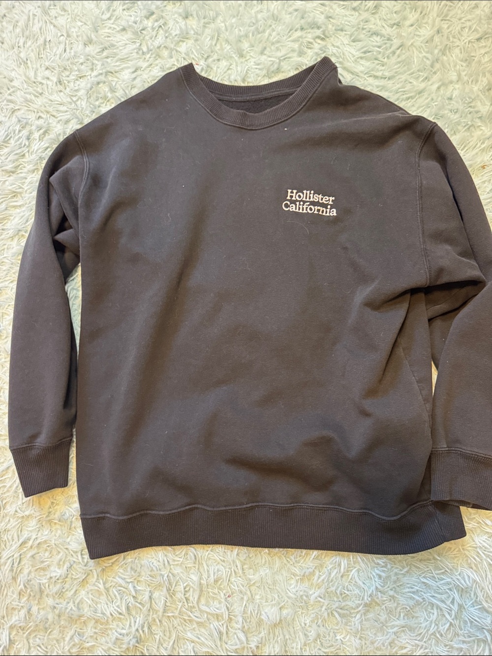 Hollister California Men's Dark Brown Crewneck Sweatshirt